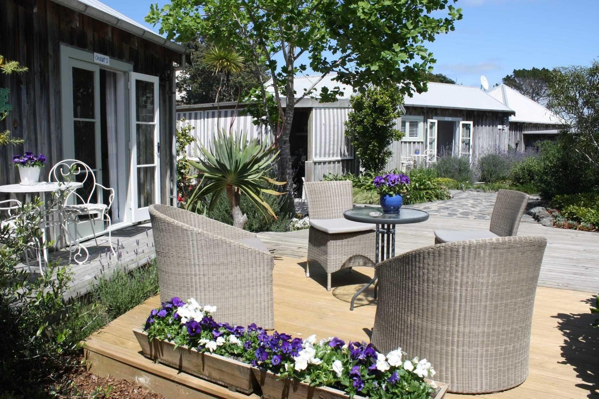 Mangawhai Chalets Екстериор снимка